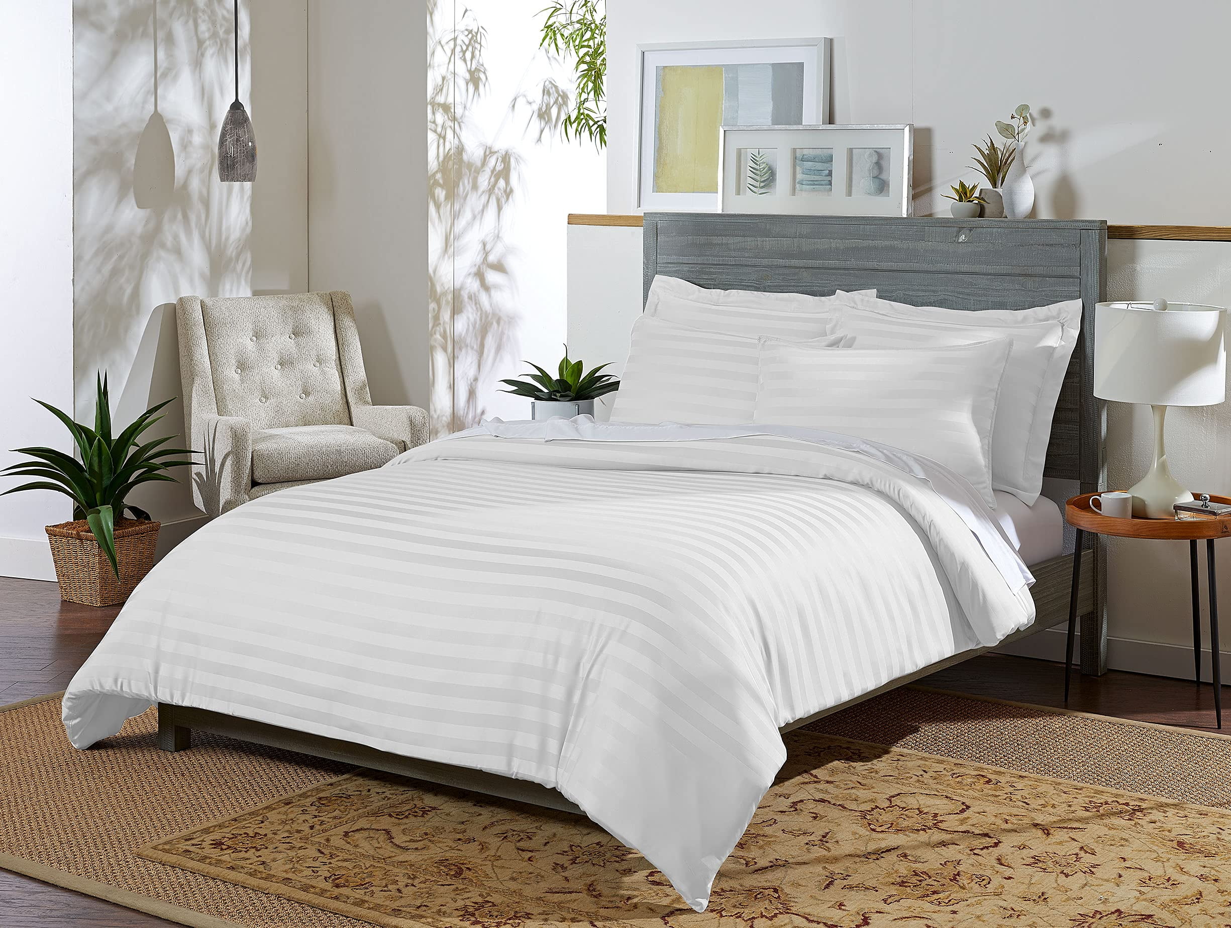 Jacquard White Queen Organic Bamboo Duvet Cover Set