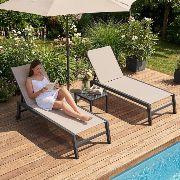 PURPLE LEAF OUTDOOR Oversized Outdoor Chaise Lounge Set of 2 with Side Table Extra Wide Adjustable Reclining Chaise with Wheels Heavy Duty Textilene Aluminum Frame for Garden Backyard Beach Beige