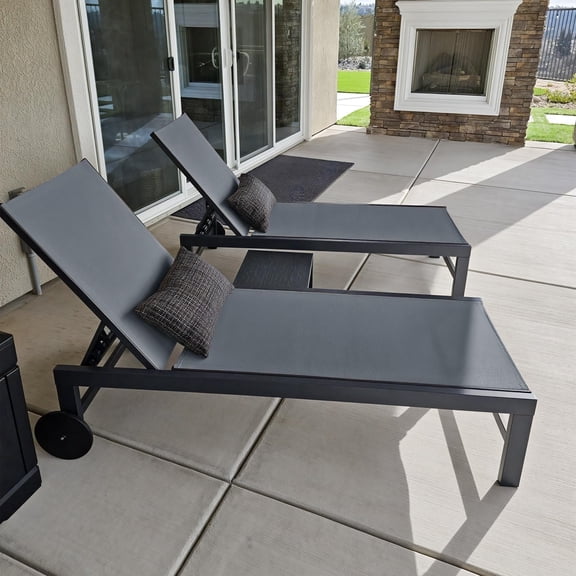 PURPLE LEAF Outdoor Chaise Lounge with Wheels for Outside 2 Pieces Aluminum Patio Lounge Chair with 5 Adjustable Position for Outdoor, Beach, Yard, Pool, Side Table Included, Grey