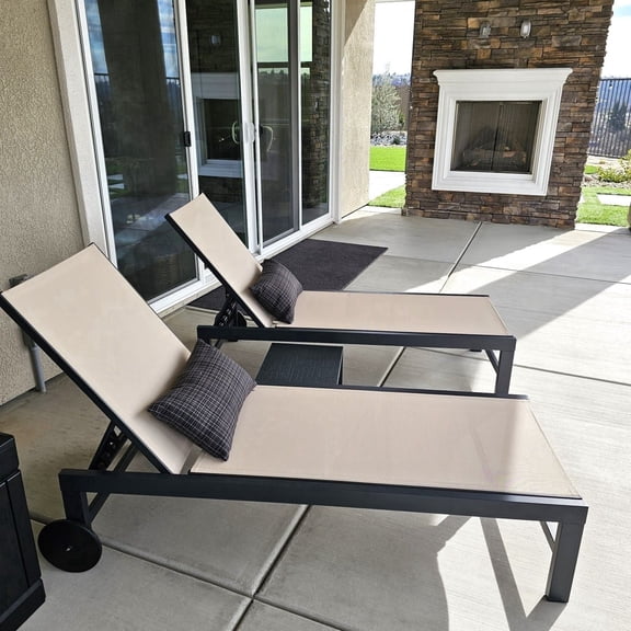PURPLE LEAF Outdoor Chaise Lounge with Wheels for Outside 2 Pieces Aluminum Patio Lounge Chair with 5 Adjustable Position Recliner for Patio, Beach, Yard, Pool, Side Table Included, Beige