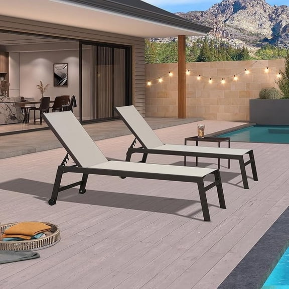 PURPLE LEAF Patio Chaise Lounge Set of 3, Aluminum Reclining Loungers with Side Table, Adjustable Backrest & Wheels – Waterproof, Easy to Assemble for Deck, Pool, Lawn, or Garden,Sand Beige