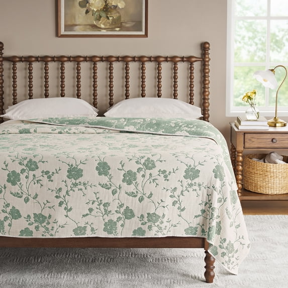 The Pioneer Woman Agatha Floral Gauze Quilt, Full/Queen, Green River, Reversible Bedding