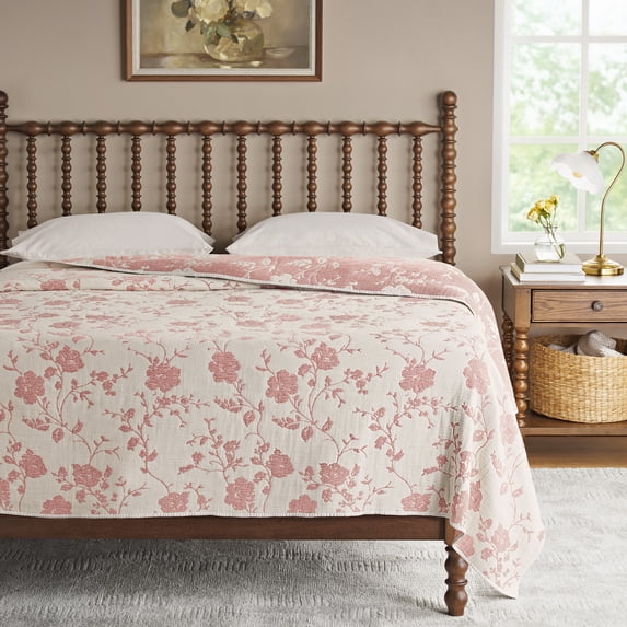 The Pioneer Woman Agatha Floral Gauze Quilt, Full/Queen, Rose Herb Pink, Reversible Bedding