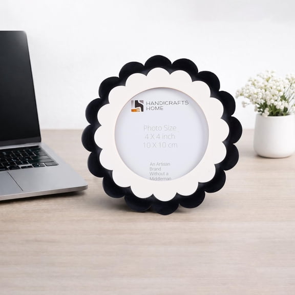 PYYNA-4x4 Picture Frame Scalloped Noir Aurora Resin Inlay Handmade Decorative Nursery Inspired Decor Round Frame for Desk or Shelf, Boho Home Decor, Farmhouse Style