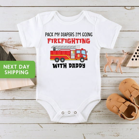Pack My Diapers I'M Going Firefighting With Daddy , Fireman Onesie Baby Onesie Baby Shower Gift, Baby Boy Onesie Fireman Bodysuit Cool Baby Clothing, Cute Baby Onesie, BABY BODYSUIT LAT 4424