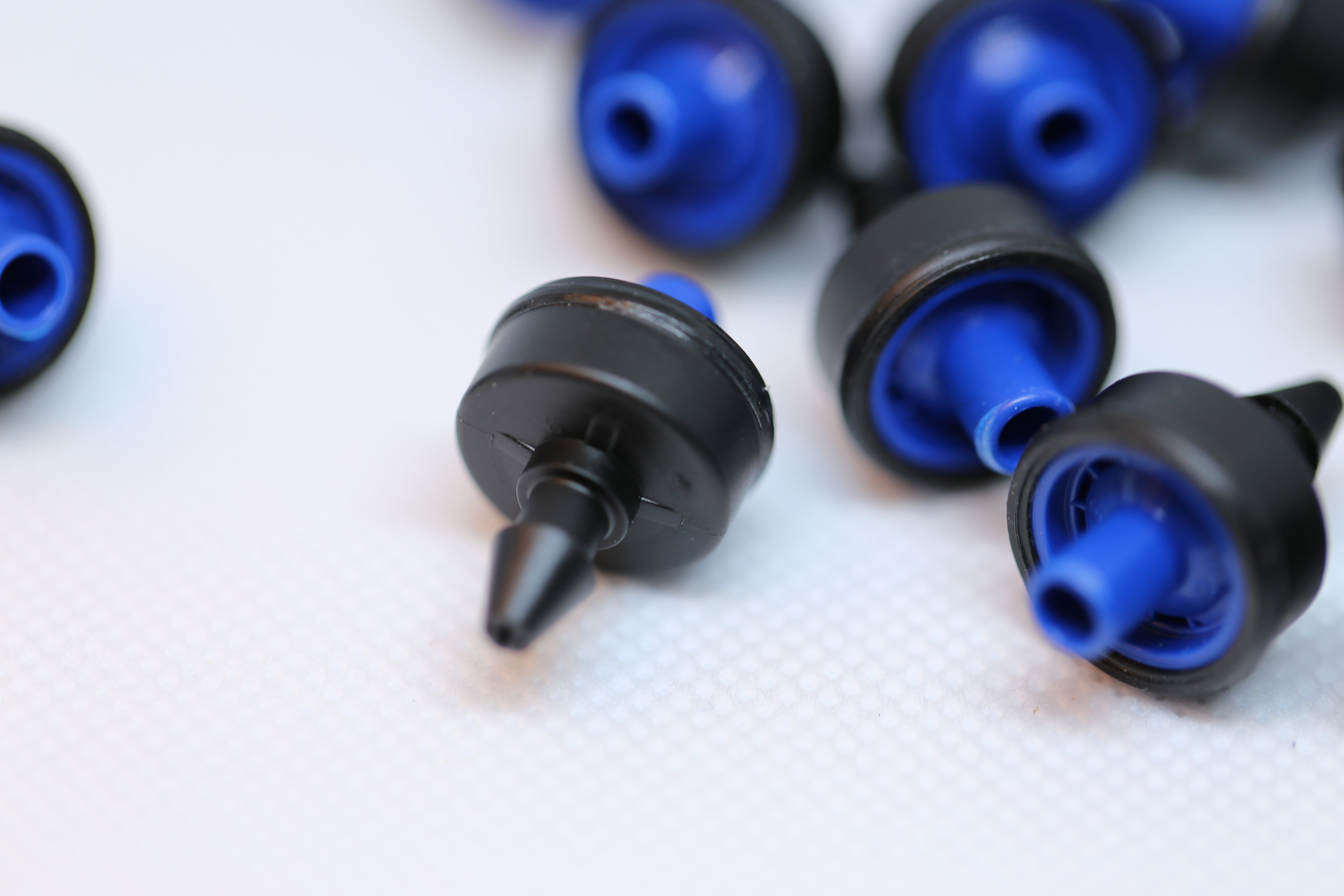 Pack of 100 1.0 LPH DripRack Pressure Compensating (PC) and PC Non ...