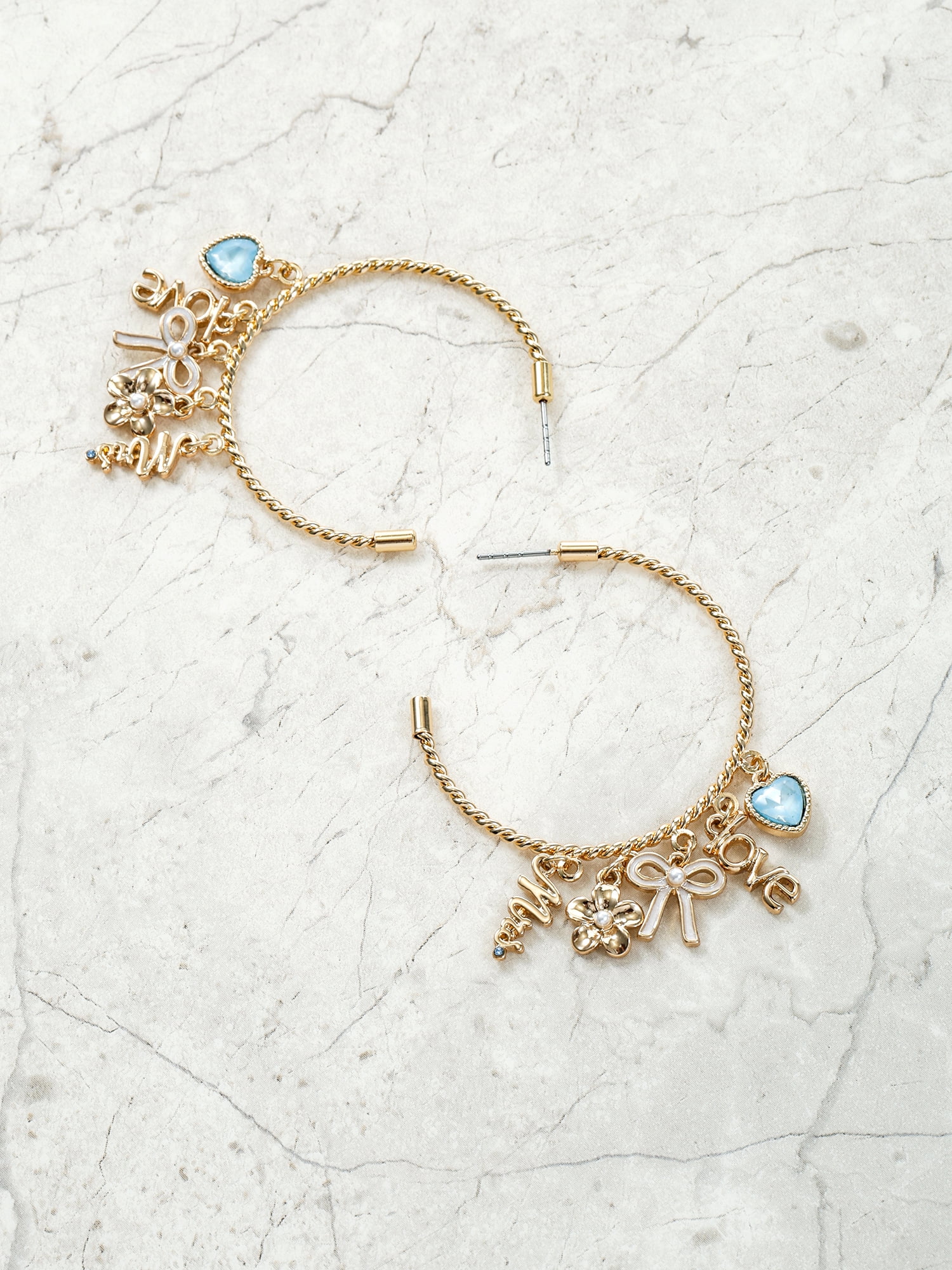 Charming Hoops, 1 Pair