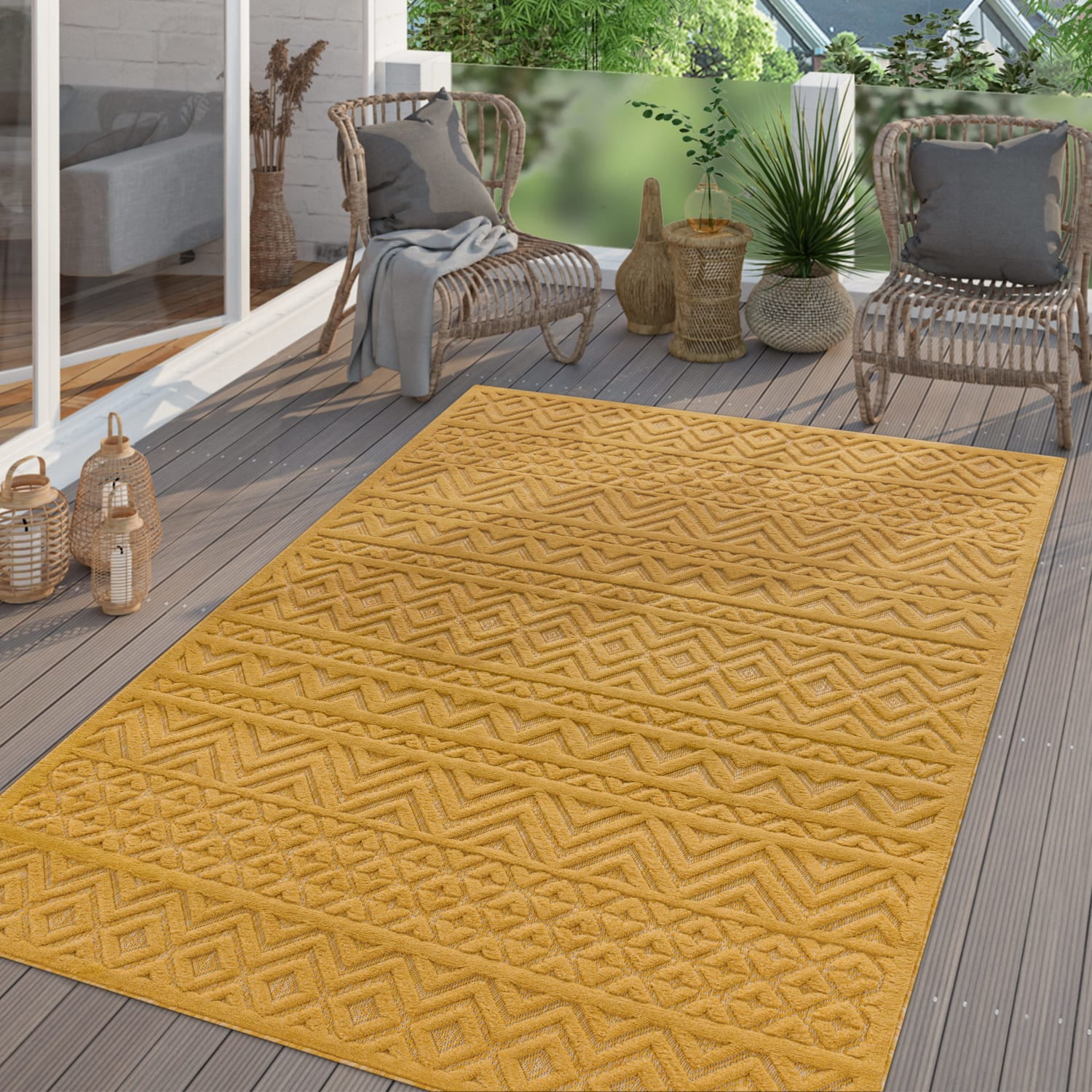 Yellow Synthetic Trellis Round Indoor/Outdoor Rug