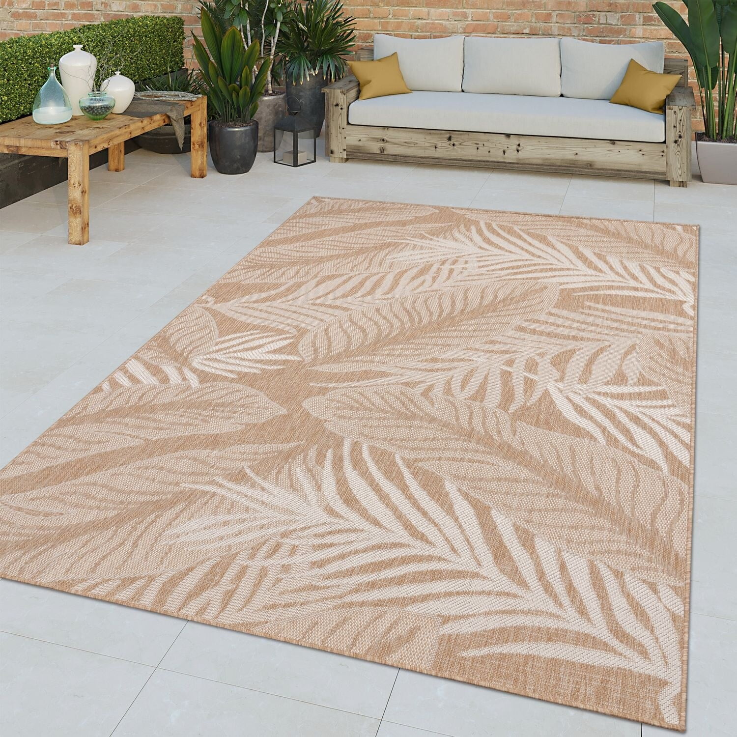 Beige Palm Leaf Pattern Flat Woven Synthetic Indoor/Outdoor Rug