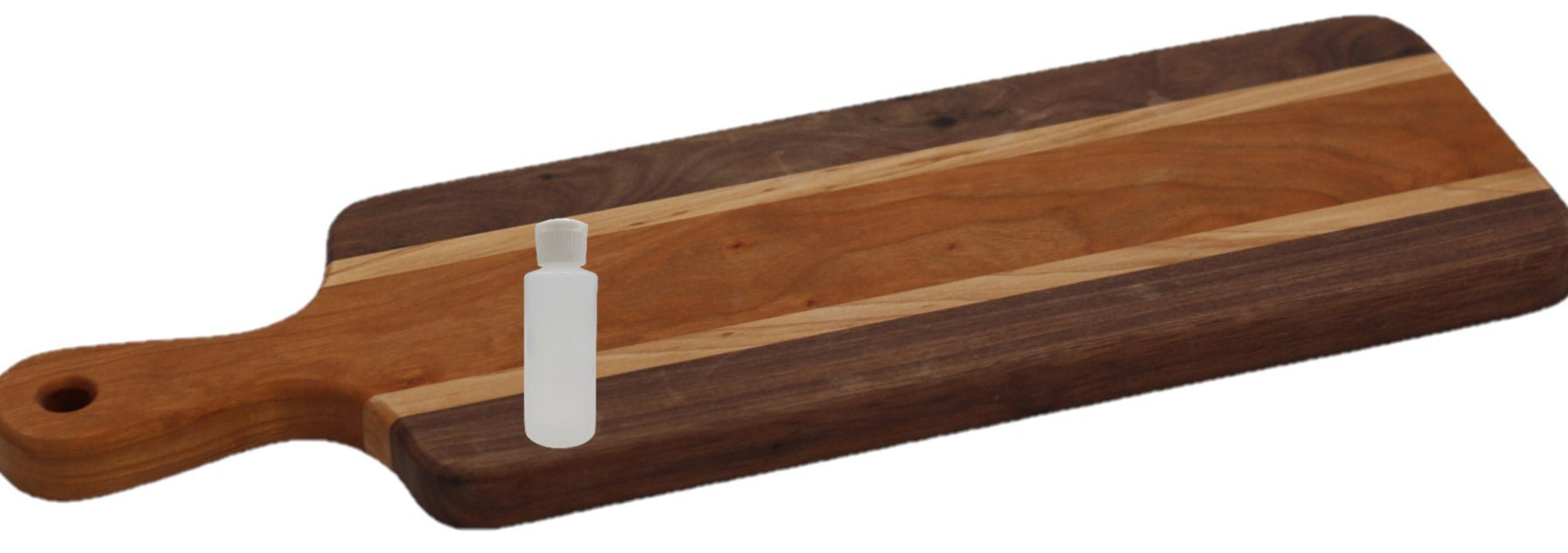 Paddle Handle Cutting Boards Including Oil