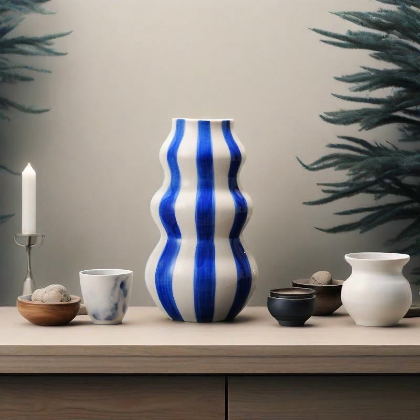 Painted Circular Ceramic Vase, Living Room/Bedroom Decor, Desktop ...