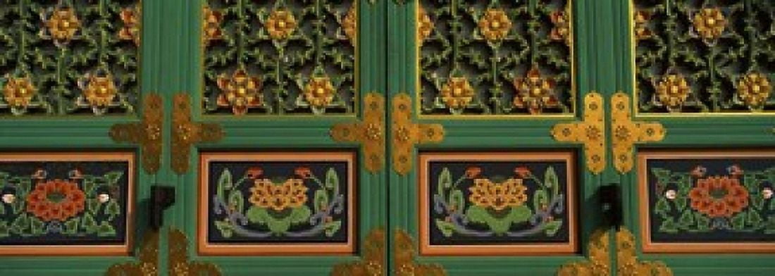 Paintings on the door of a Buddhist temple Kayasan Mountains Haeinsa Temple Gyeongsang Province South Korea Canvas Art - Panoramic Images (18 x 7)