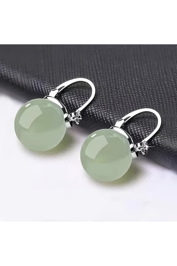 A Pair Of Stylish And Delicate Circular Bead Earrings, With A Simple And Elegant Design, Suitable For Daily Wear And Formal Occasions, A Perfect Gift For Ladies.,Silvery