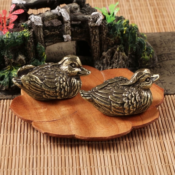 Pair of Brass Mandarin Duck Figurines Solid Copper Wedding Decoration Vintage Style Desk Ornaments Handheld Sculpture