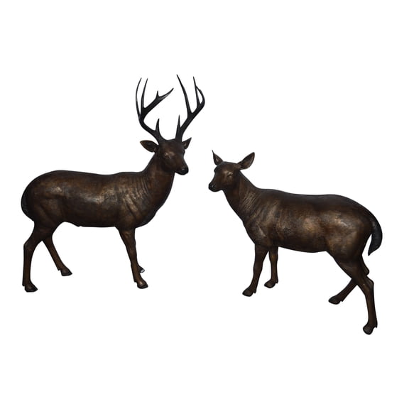Pair of life size deer bronze statue - Size: 17"L x 44"W x 52"H.