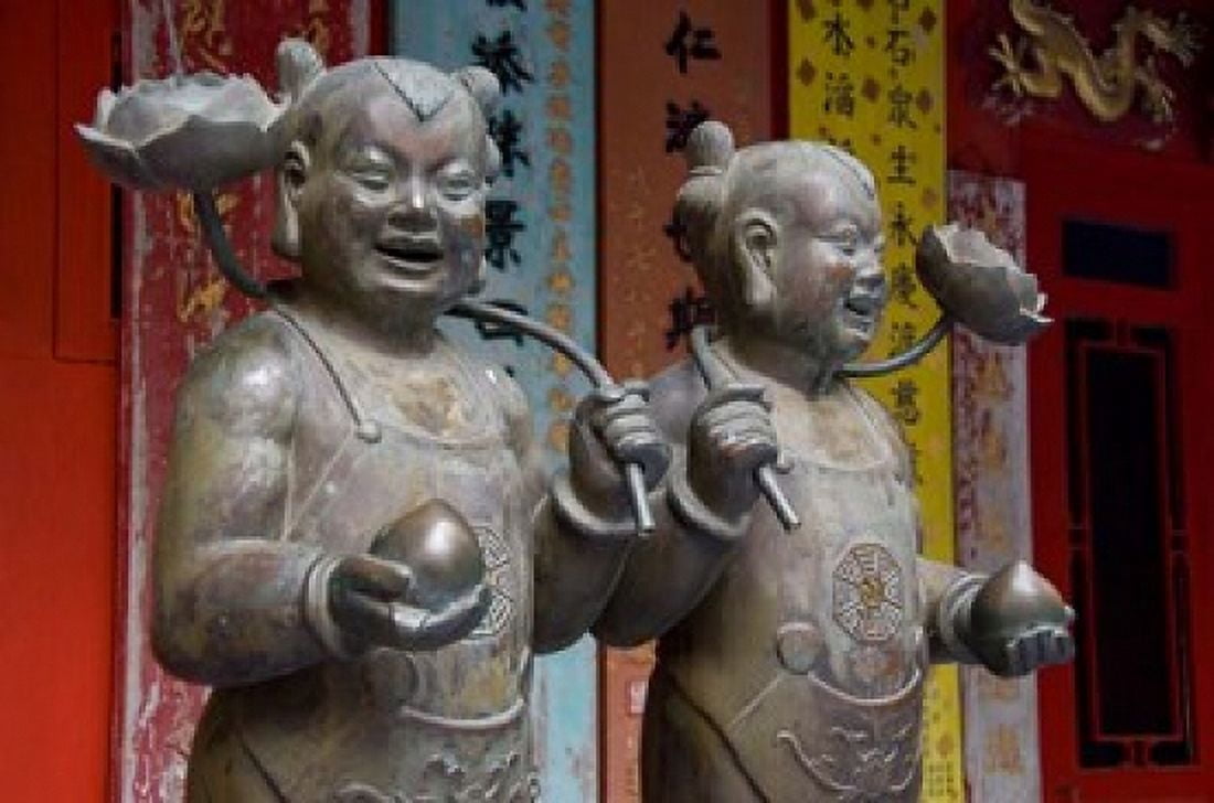 Pair of statues Goddess of Mercy temple Repulse Bay Hong Kong Canvas Art - Cindy Miller Hopkins DanitaDelimont (34 x 23)