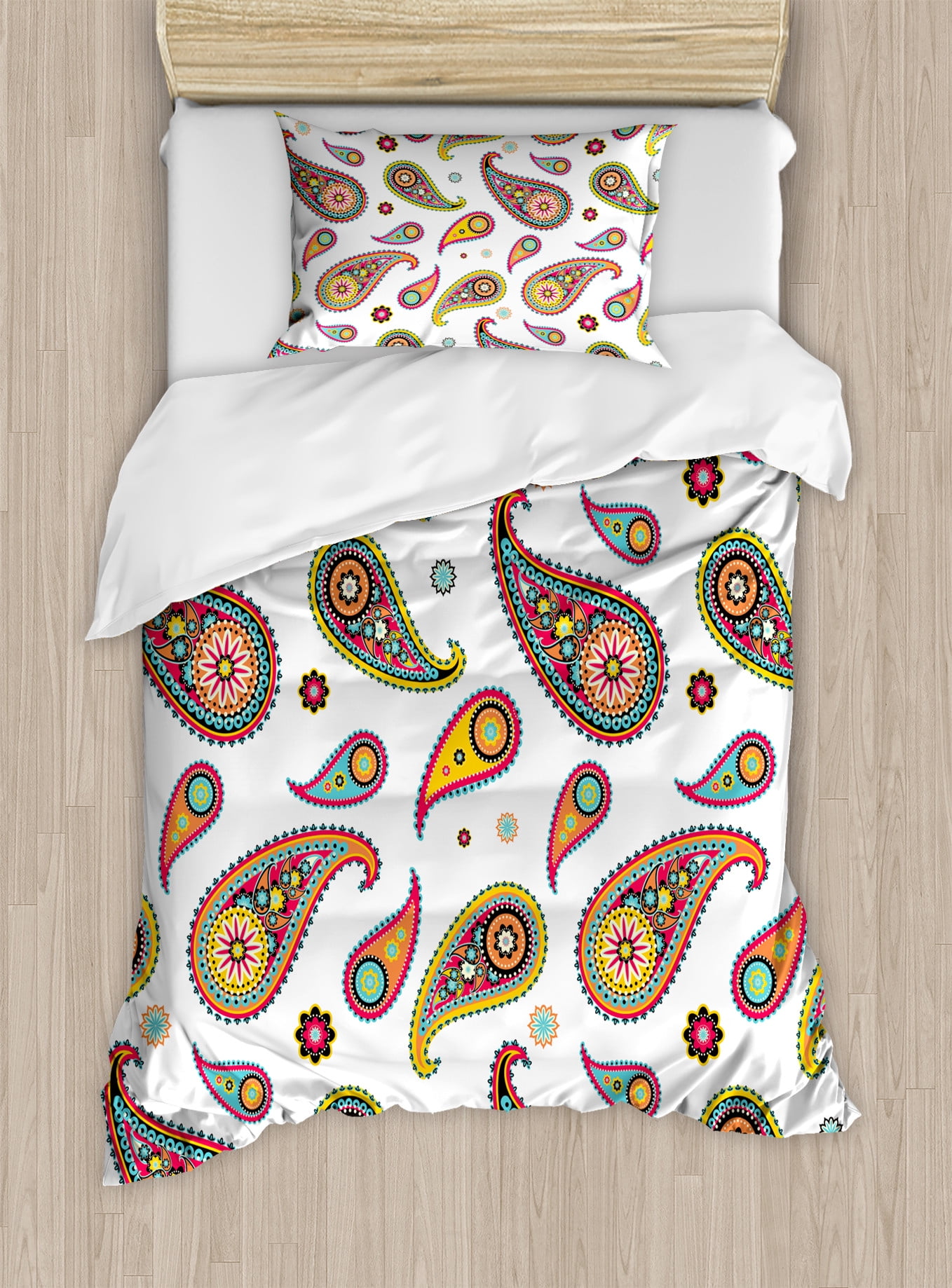 Twin Multicolor Paisley Duvet Cover Set with Pillow Sham