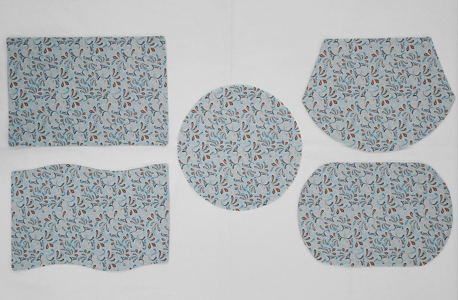 Paisley Placemats by Penny's Needful Things (Round - Set of 6) (Blue)