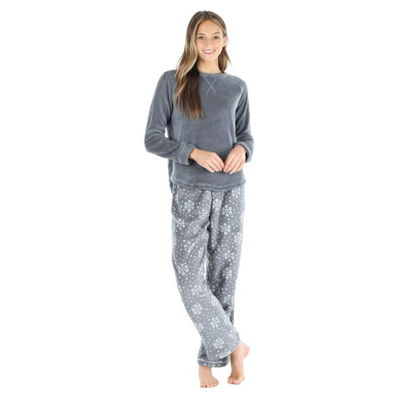 PajamaMania Women's Fleece Long Sleeve Pajama, 2-Piece Female PJ Set