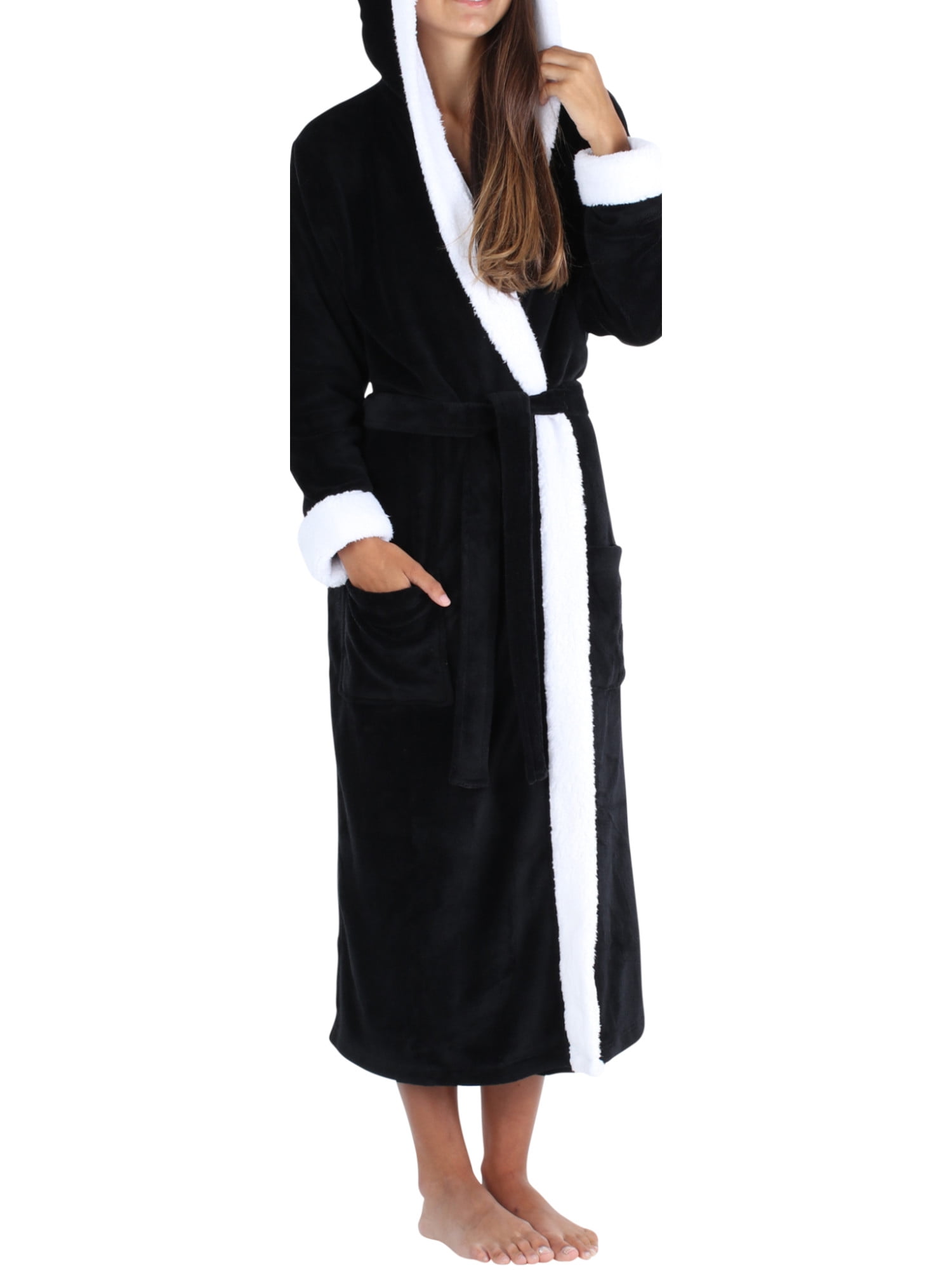 PajamaMania Women's Plush Fleece Long Bathrobes