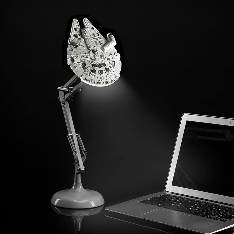 パ*ブ様 ミレニアムファルコン デスクライト Paladone Millennium Falcon Posable Desk Light Adjustable Height