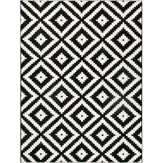 Palermo Design Power Loomed Polyster & Chenille Area Rug- Black - 5' 2in. X 7' 6in.