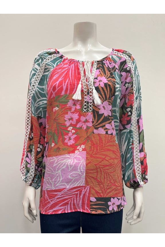 Womens printed 3/4 elastic sleeve notch neck tasseled Blouse with lace trim details , Red / Green , XL