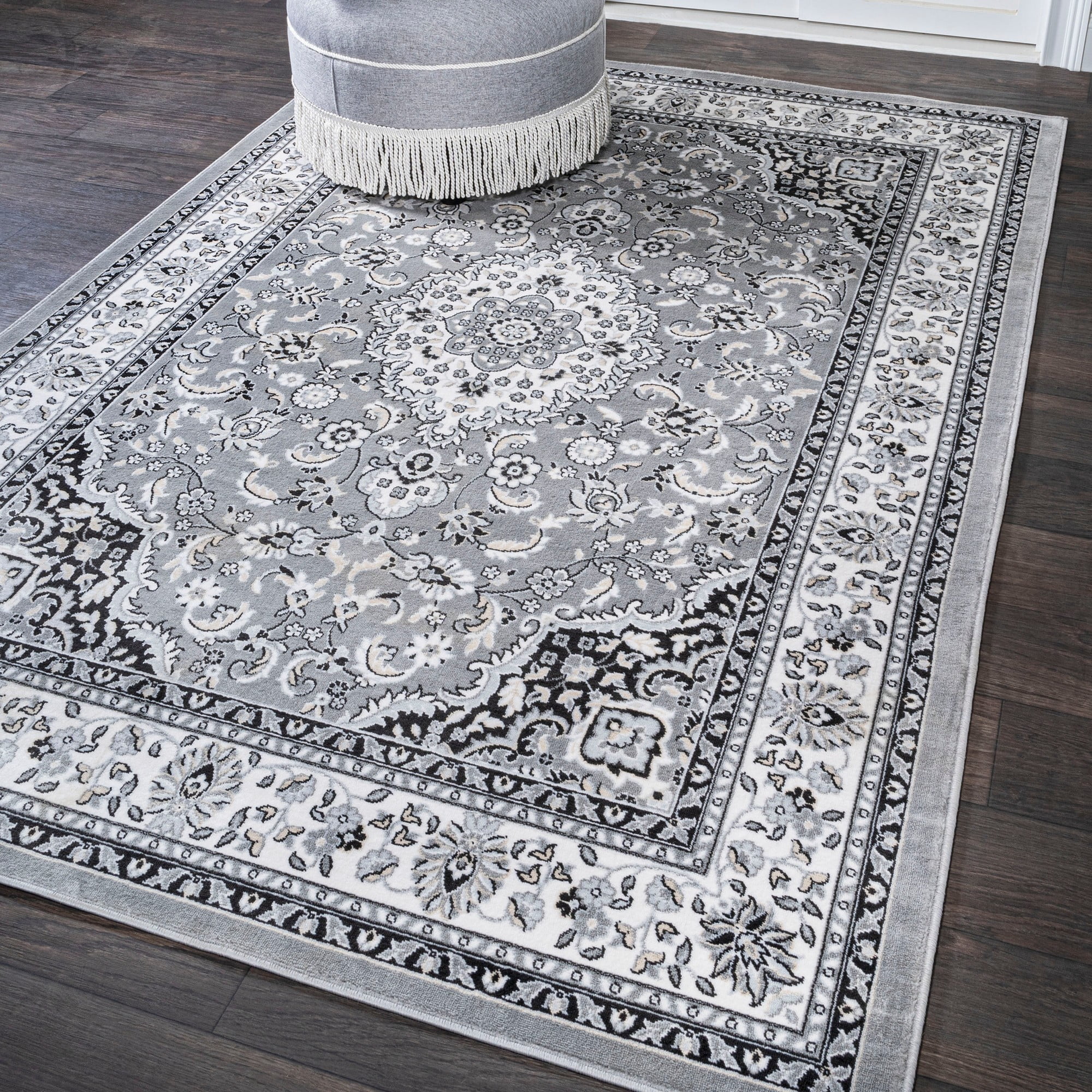 Modern Persian Medallion 4' x 6' Easy-Care Area Rug, Gray/Ivory
