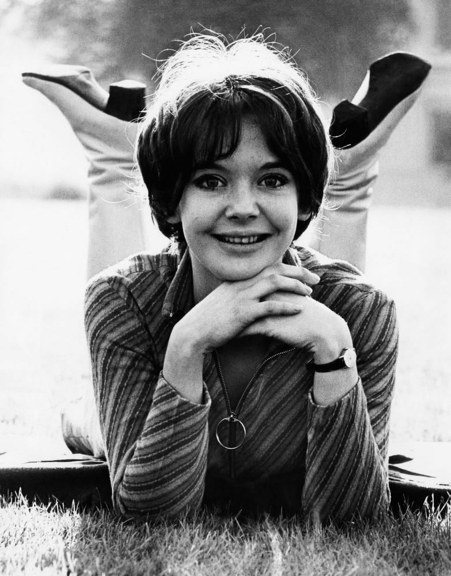 Pamela Franklin Canvas Art - (16 x 20)
