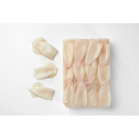 Pana Pesca Traditionally Cleaned Squid Tubes - 3/5 inch Tubes, 2.5 Pound - 4 per case.