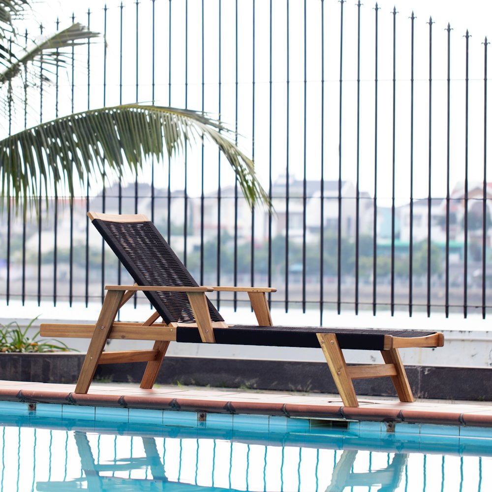 Laguna Honey-Hued Acacia Wood Outdoor Chaise Lounger with Black Rope