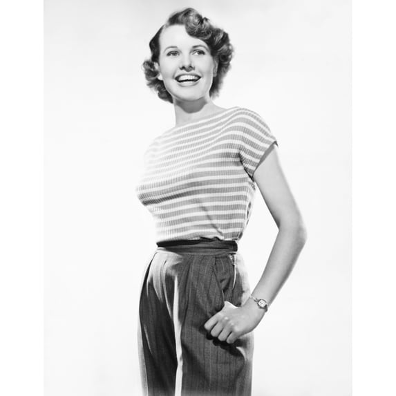 Pandora And The Flying Dutchman Portrait (16 x 20)