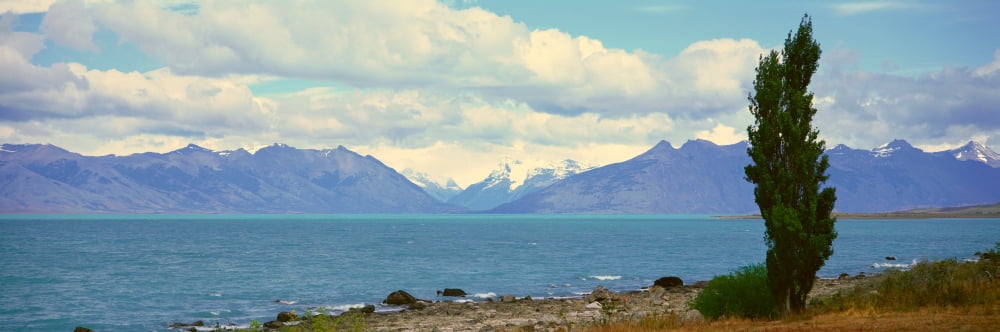 Panoramic view of Argentinas largest lake Lago Argentino in Parque Nacional Las Glaciares near El Calafate Patagonia Argentina Canvas Art - Panoramic Images (27 x 9)