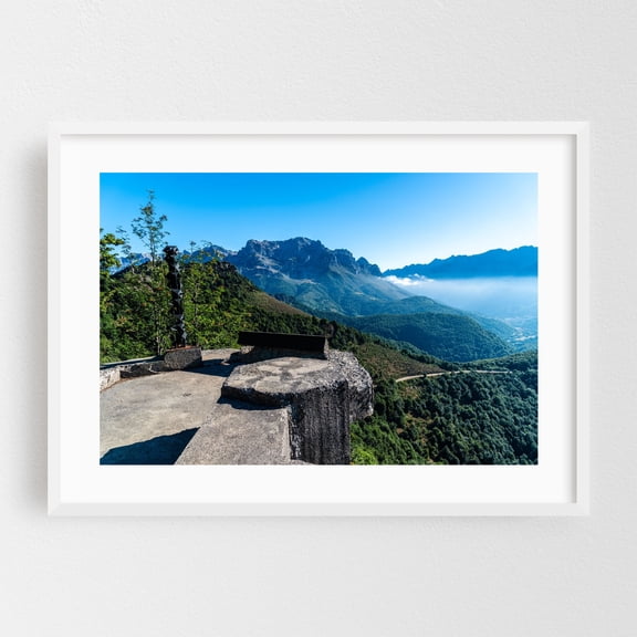 Panoramic view of the Picos de Europa mountains from viewpoint in Leon, Spain. - Mountain Scenic Nature Landscape Wilderness Travel Poster White Framed Wall Art Print 5 x 7 inches