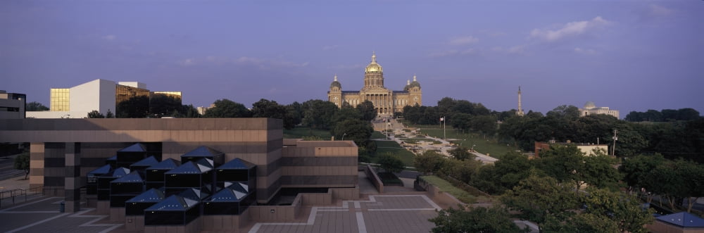 Panoramic view of Iowa State Capitol in Des Moines Iowa at dusk Canvas Art - Panoramic Images (36 x 12)
