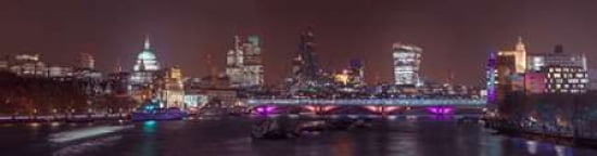 Panoramic view of London skyline Canvas Art - Assaf Frank (12 x 36)