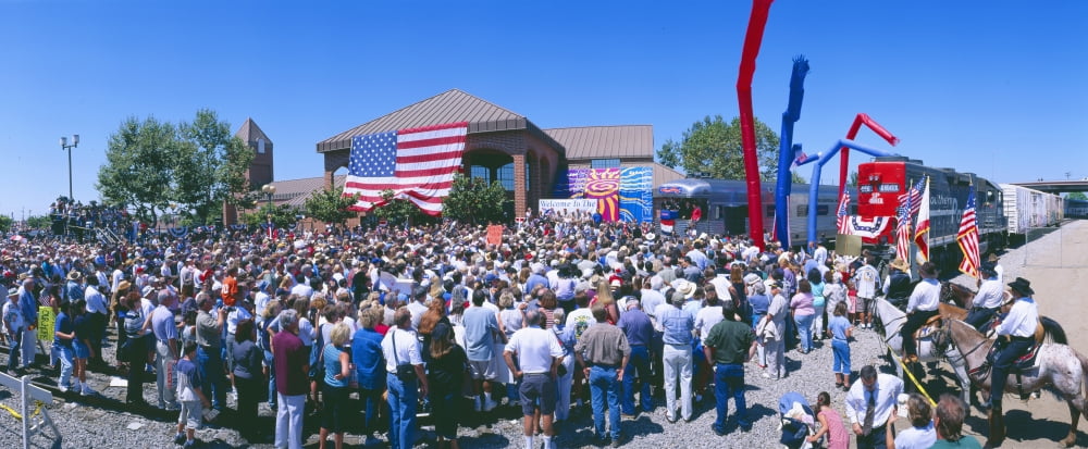 Panoramic view of spectators at Oxnard CA train station for George W Bush whistle-stop tour Canvas Art - Panoramic Images (27 x 9)