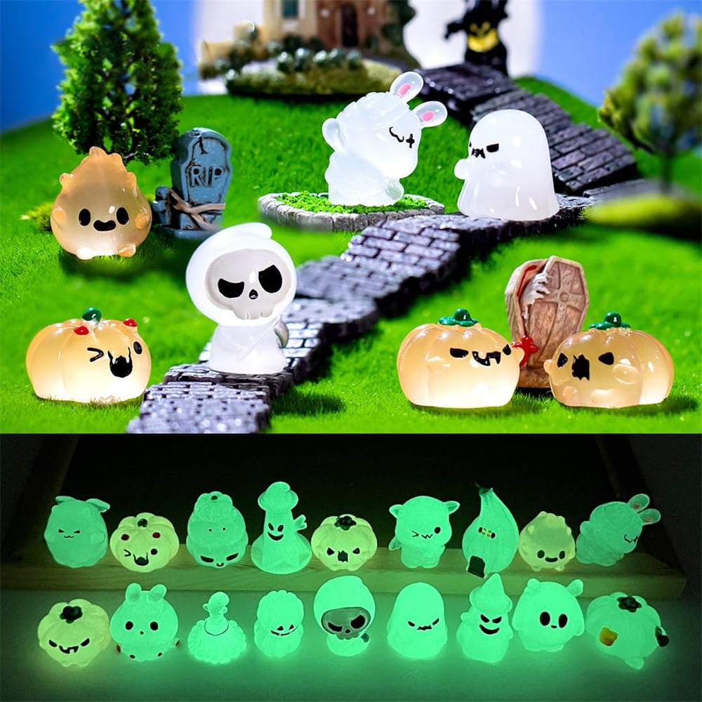 Papapt 18Pcs Halloween Miniatures Mini Village Accessories Pumpkin Mummy Rabbit Ghost Glow in The Dark Resin Mini Halloween Figurine Decor for DIY Crafts