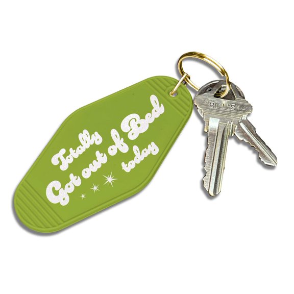 Papersalt Totally Got Out of Bed Today Retro Motel Keychain, Green, ABS