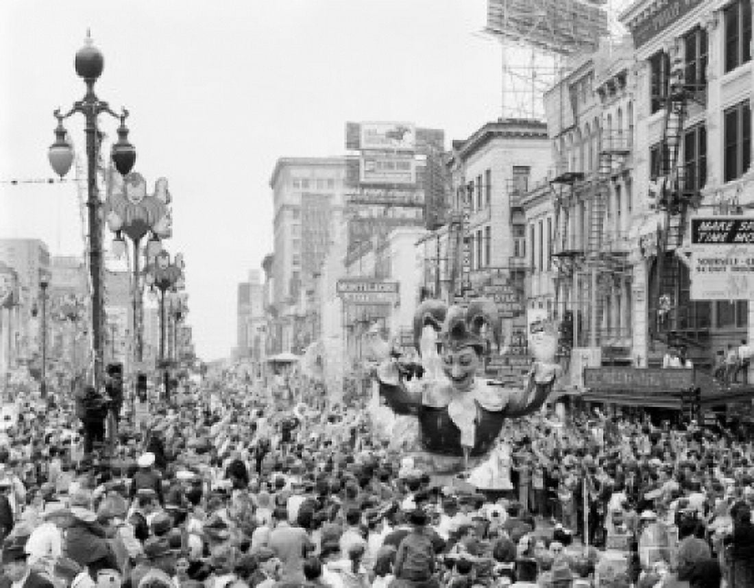 Parade on city street Canvas Art - (24 x 36)