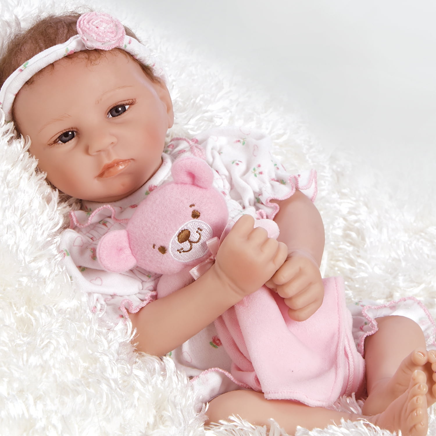 Paradise Galleries Reborn Baby Doll Girl - 18 inch Sleeping Kitten with  Rooted Hair, Made in GentleTouch Vinyl, 5-Piece Realistic Doll Gift Set