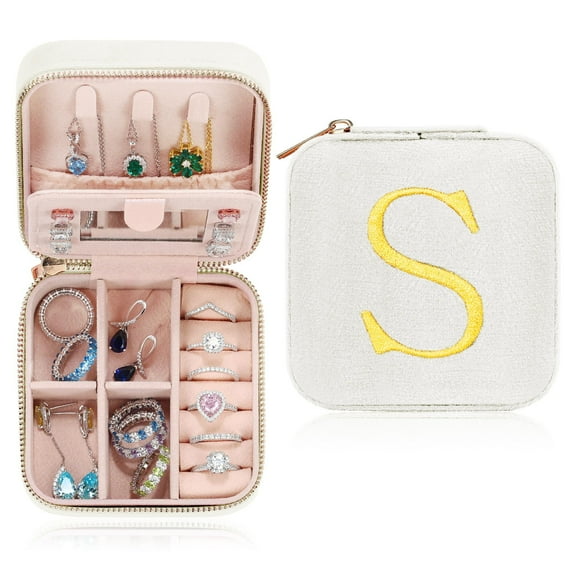 Parima Birthday Gifts for Women Teen Girl - Personalized Plush Velvet Small Travel Jewelry Case Organizer Jewelry Box for Women Friends Teenage Girls Gifts Idea
