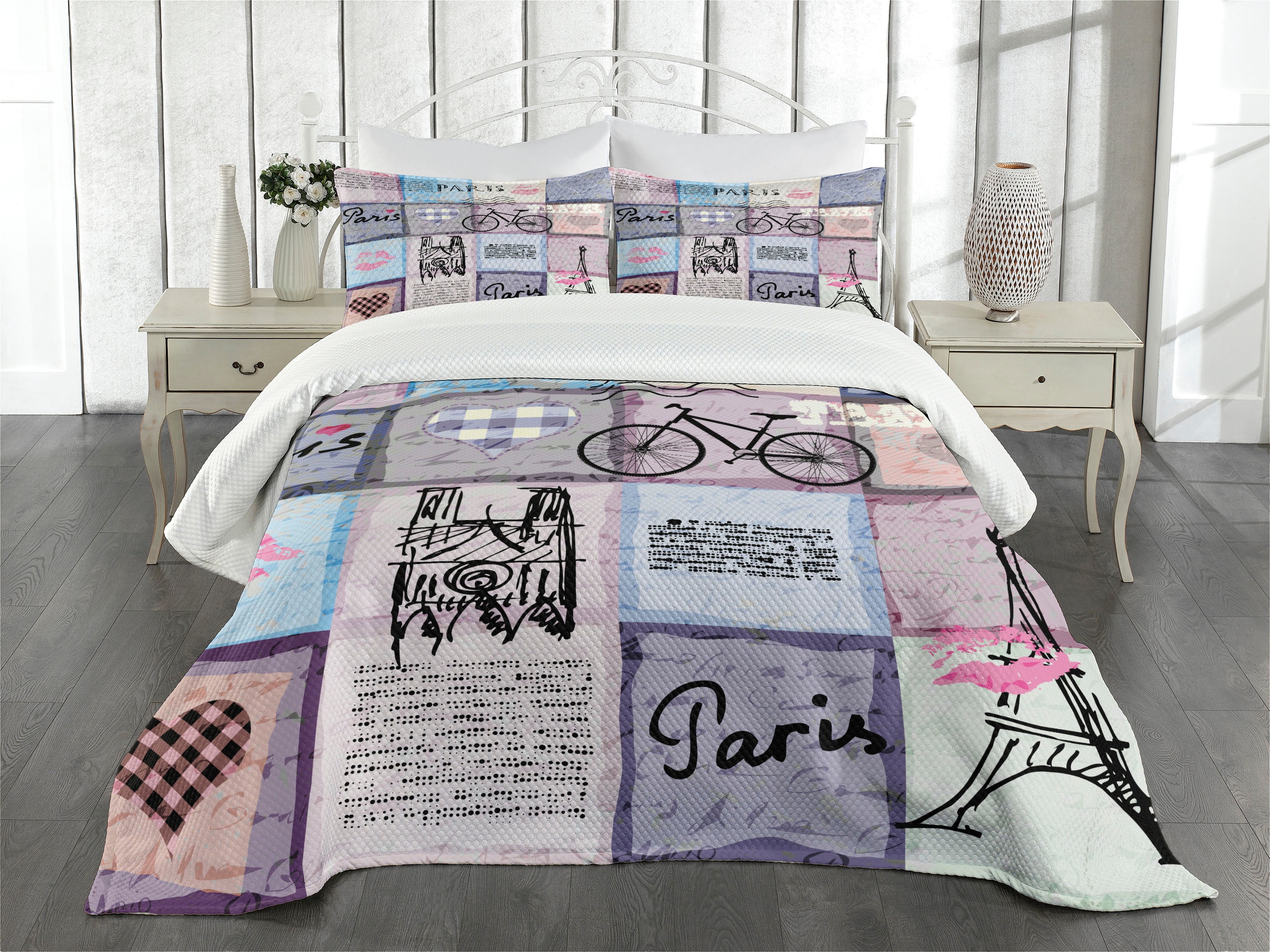 Paris Bedspread Set Queen Size, Grunge Textured Retro Collage of Paris ...