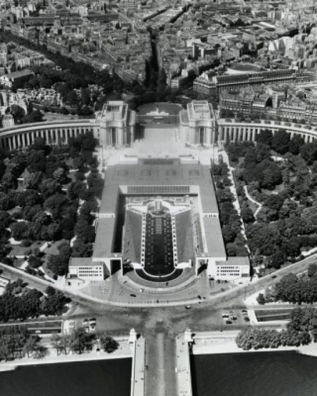 Paris France Canvas Art -  (18 x 24)