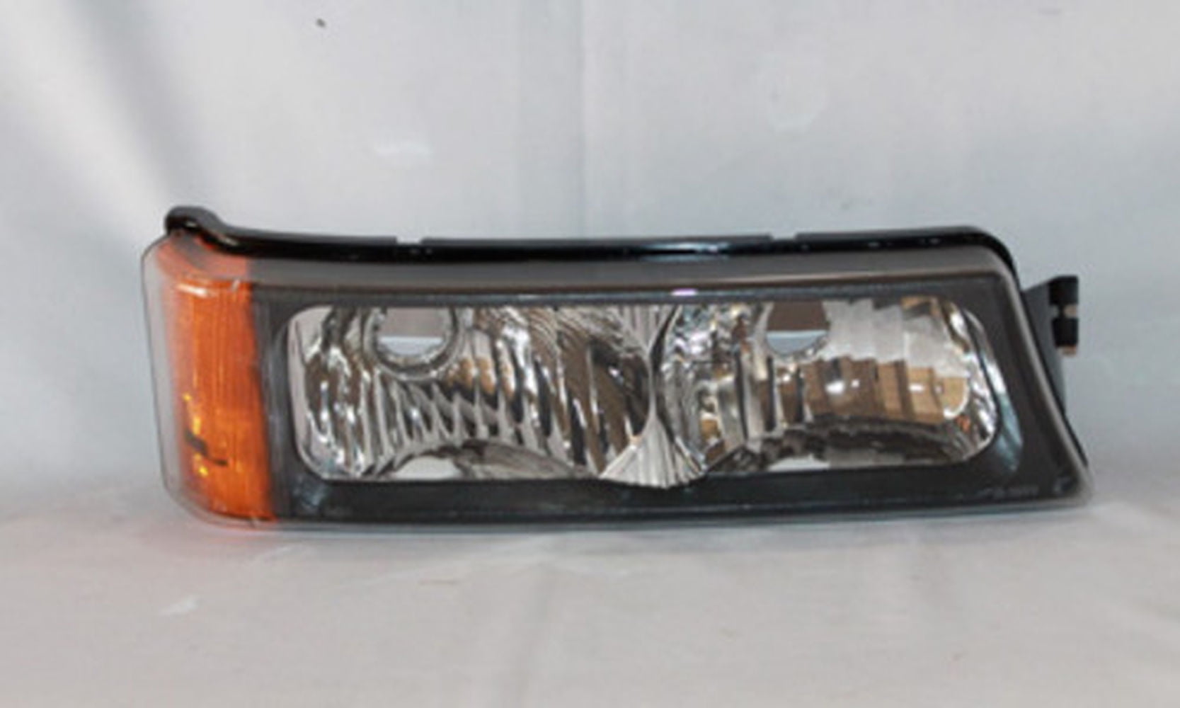 Parking Light Fits select: 2003-2006 CHEVROLET SILVERADO, 2002-2006 CHEVROLET AVALANCHE