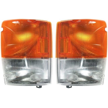Autoup Front Right Turn Signal Light Assembly – For 2006-2007 Isuzu NPR NQR HD/GC W Series – OE 8-98010-893-0, 8980108930