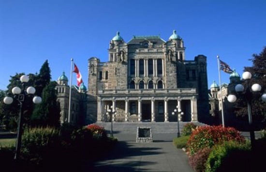 Parliament Building Victoria British Columbia Canvas Art - Bill Bachmann DanitaDelimont (26 x 17)