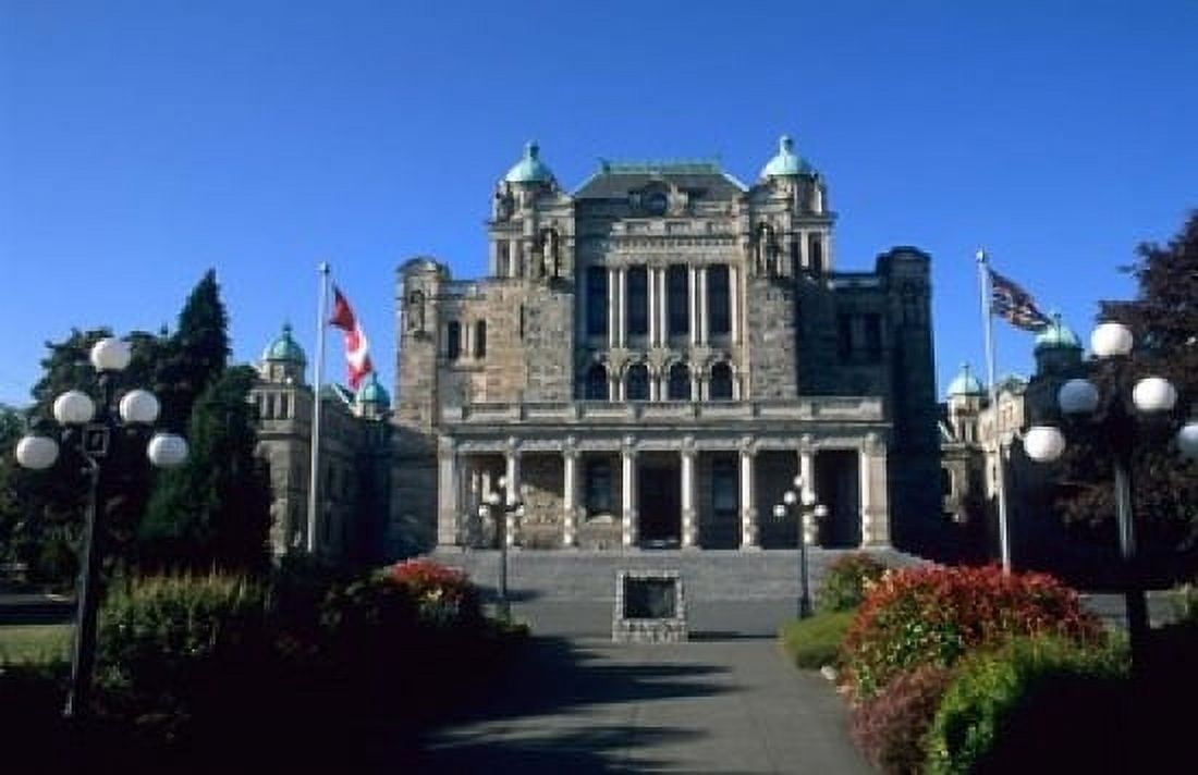 Parliament Building Victoria British Columbia Canvas Art - Bill Bachmann DanitaDelimont (36 x 24)