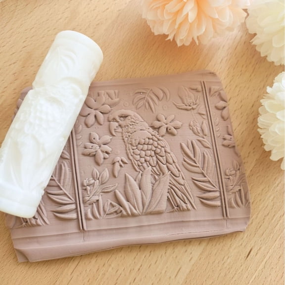 Parrot Emboss Texture Roller - Premium Tool for Crafting and DIY Projects