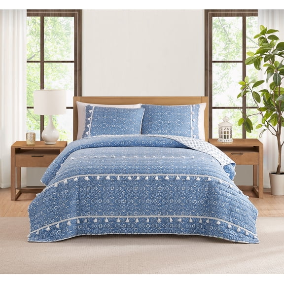 Pasadena Medallion Blue 3-Piece Microfiber Quilt Set with Tassels - Full/Queen